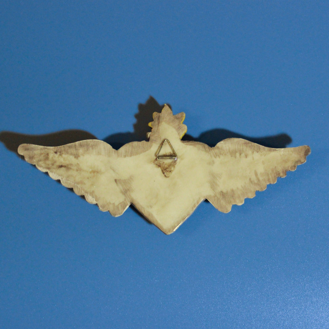 Rückseite Herz mit Flügel aus Marmorharz